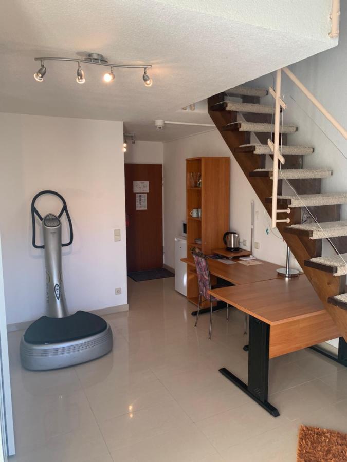 Private Suite Im Gebaeude Des Graf Eberhard Hotels Bad Urach Esterno foto