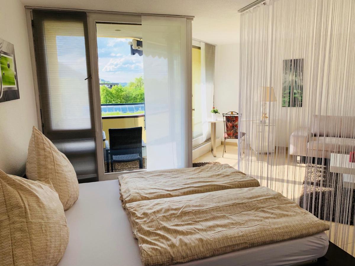 Private Suite Im Gebaeude Des Graf Eberhard Hotels Bad Urach Esterno foto
