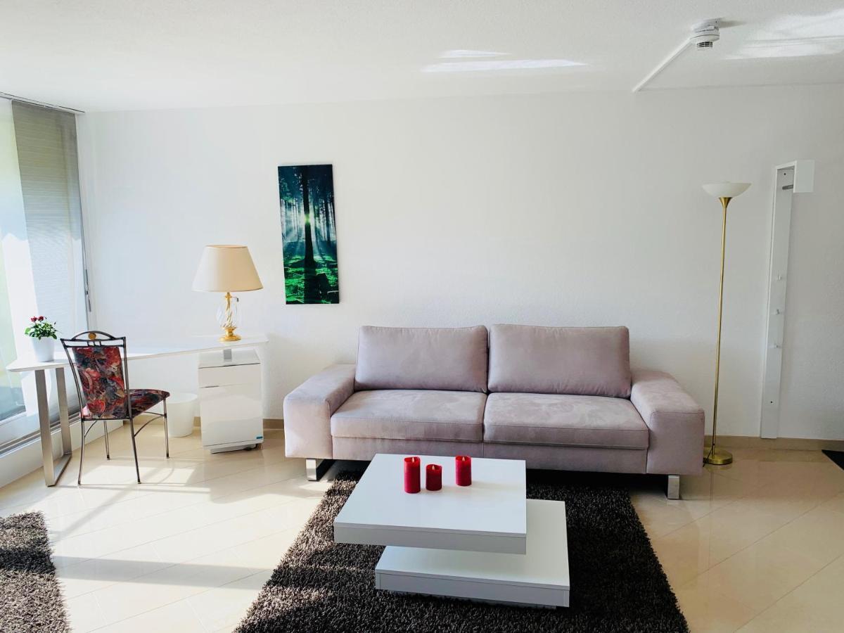 Private Suite Im Gebaeude Des Graf Eberhard Hotels Bad Urach Esterno foto