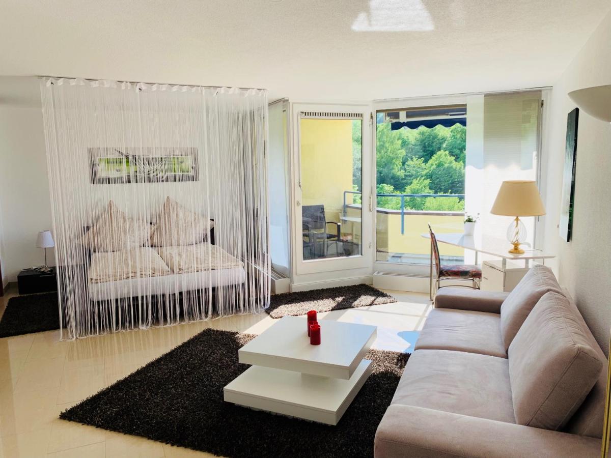 Private Suite Im Gebaeude Des Graf Eberhard Hotels Bad Urach Esterno foto