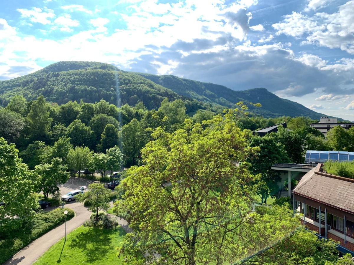 Private Suite Im Gebaeude Des Graf Eberhard Hotels Bad Urach Esterno foto